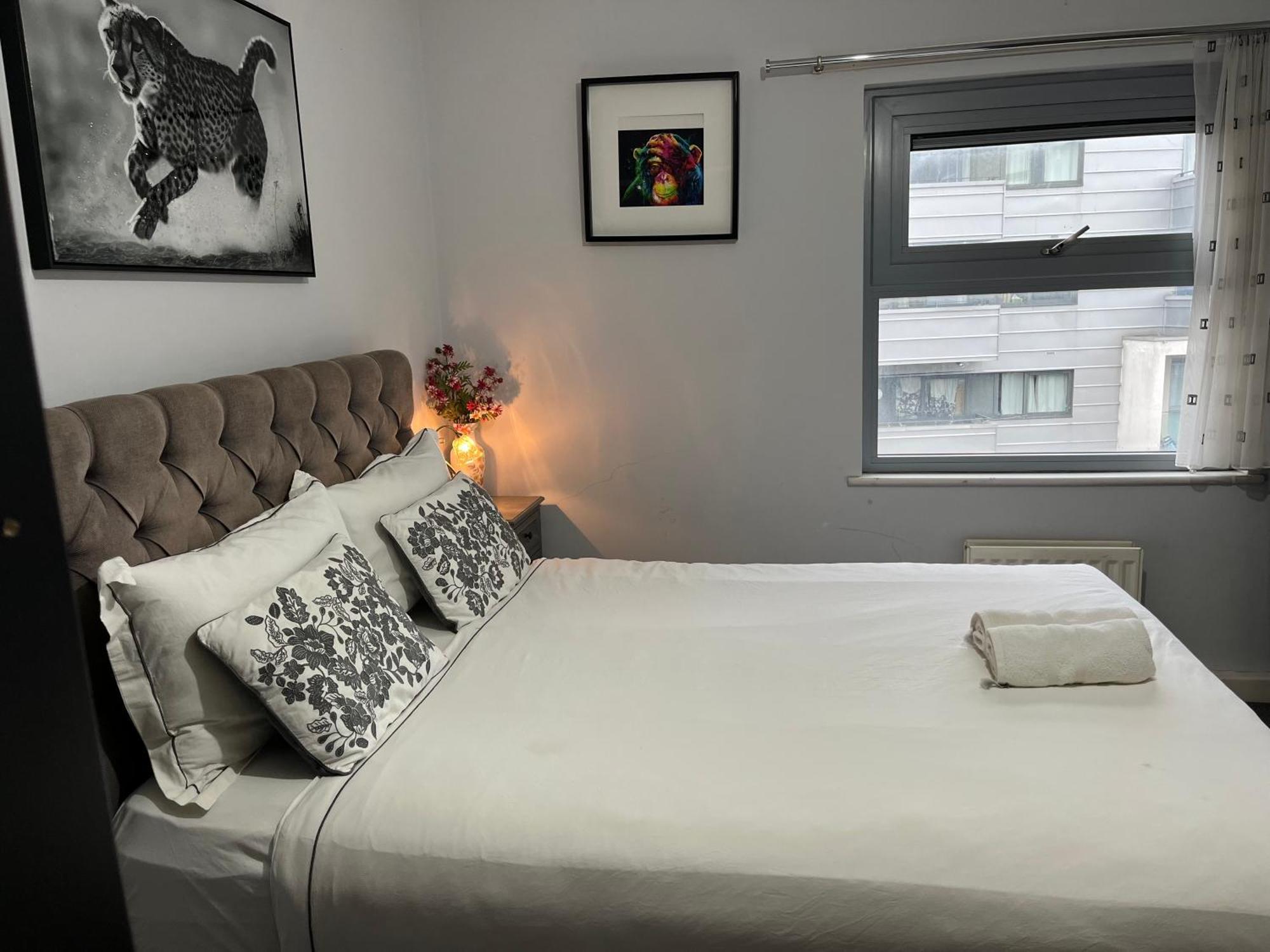 London Luxury Holiday Home B Dış mekan fotoğraf